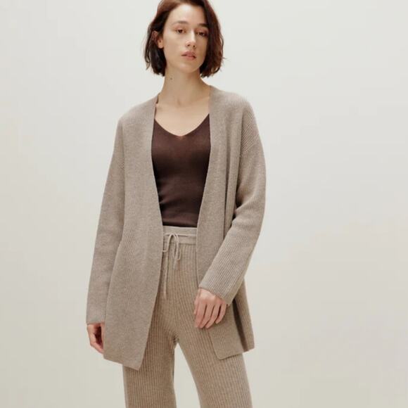 NEW Neiwai V-Neck Loose Fit Wool Belted Cardigan Sweater - Picture 5 of 15